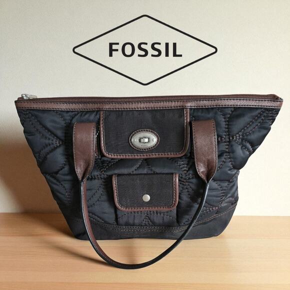 Keyper Shopper Fossil Quilted Shoulder Bag Black With Brown With Pink Key NWT - Picture 1 of 7